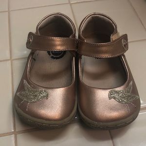 Gold Livie & Luca size 7